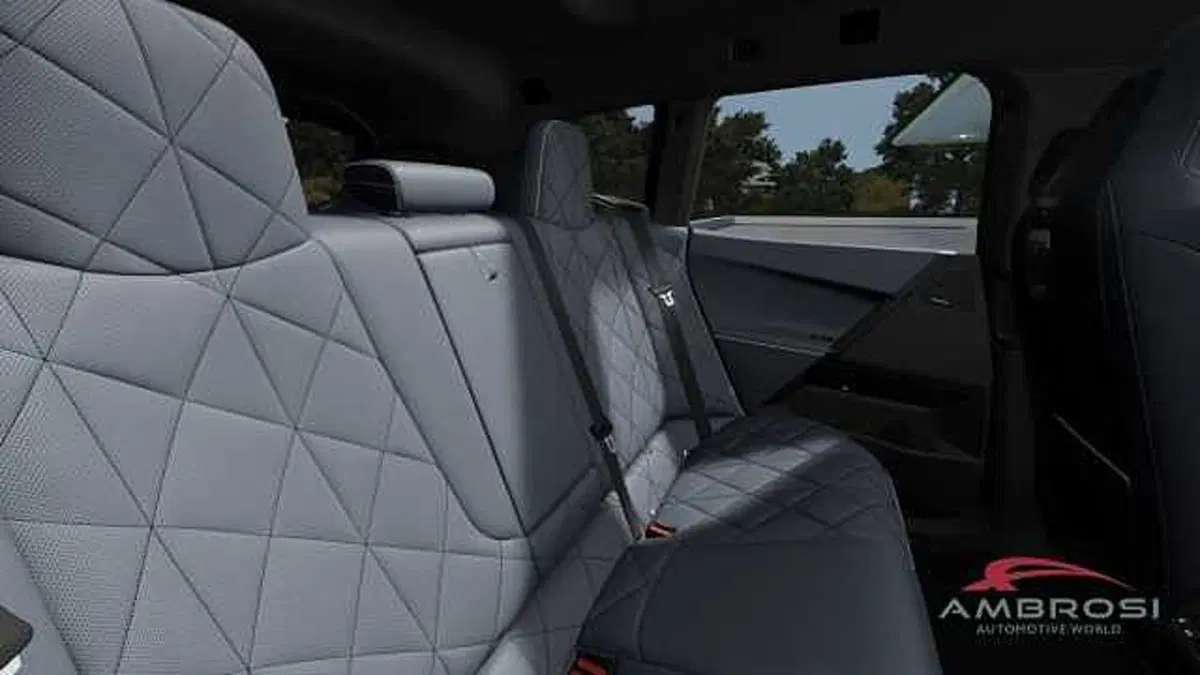 BMW iX nuova a Viterbo (13)