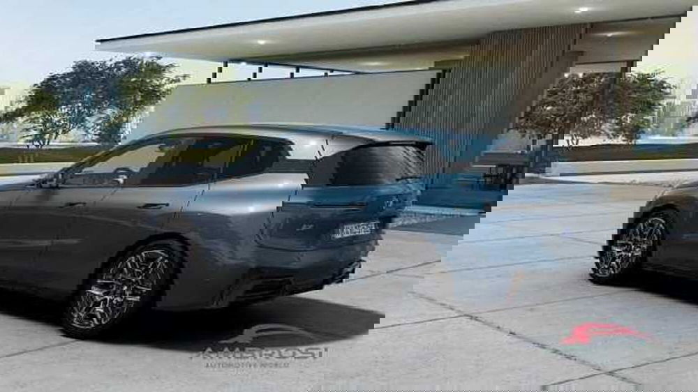 BMW iX nuova a Viterbo (2)