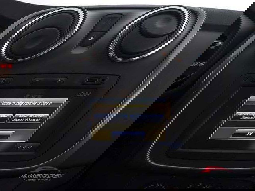 Dacia Sandero usata a Viterbo (16)