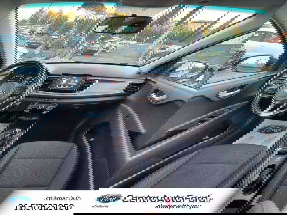 Kia Rio usata a Roma (19)