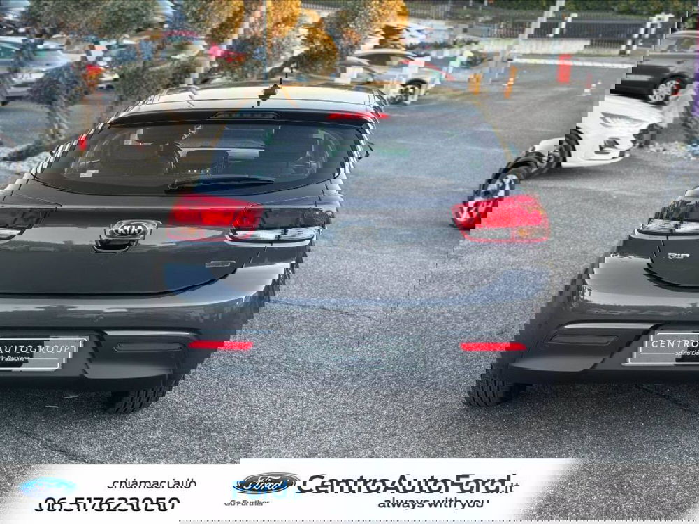 Kia Rio usata a Roma (4)