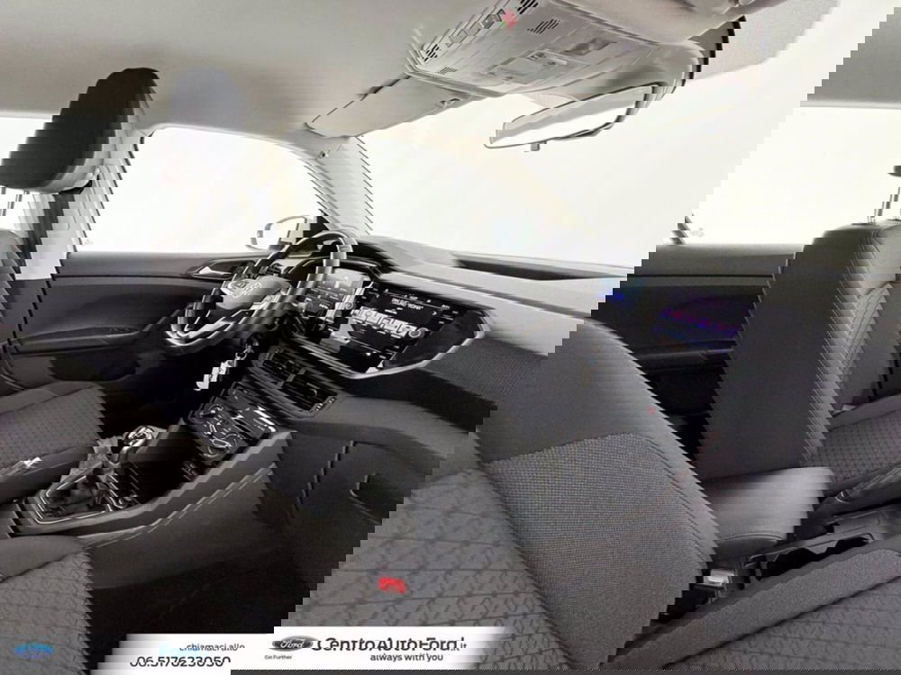 Volkswagen T-Cross usata a Roma (6)