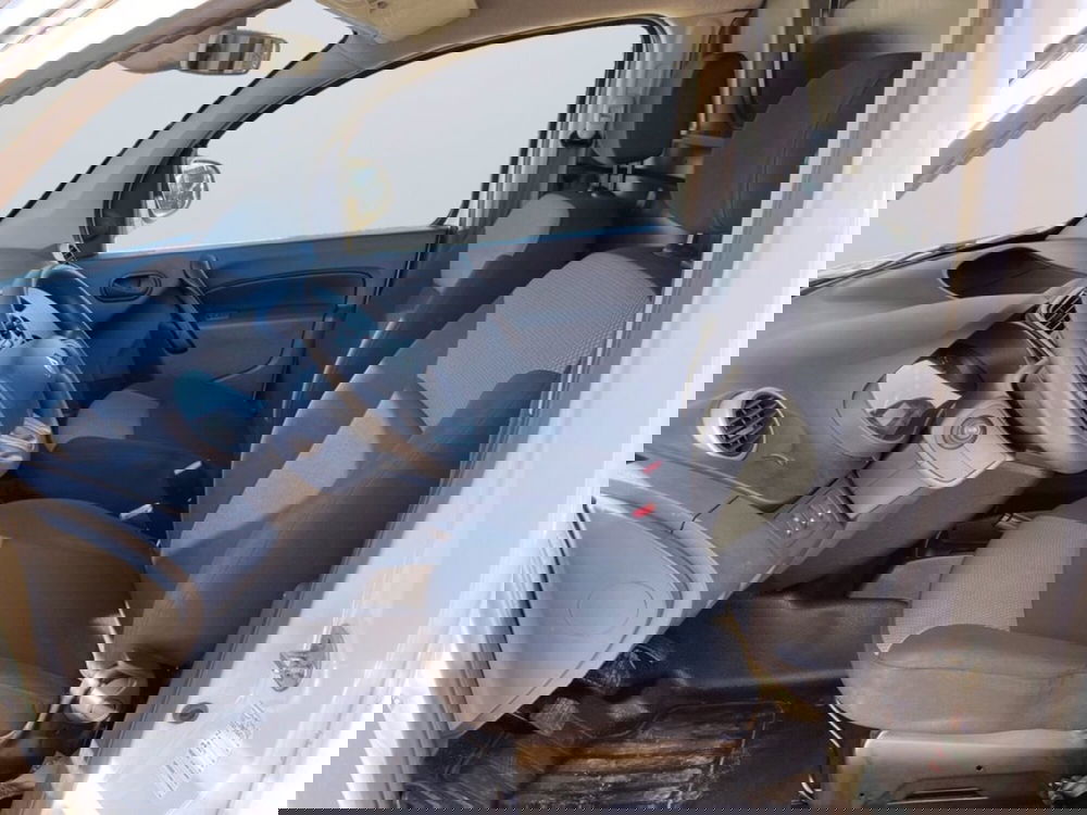 Renault Kangoo usata a Milano (9)