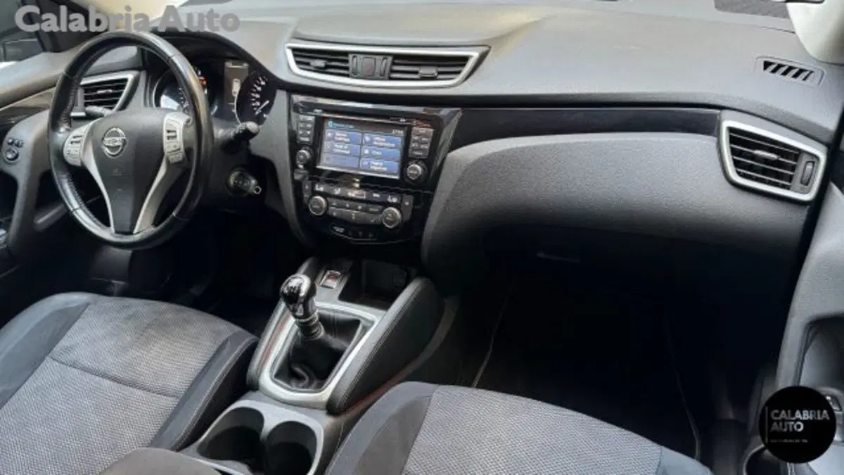 Nissan Qashqai usata a Reggio Calabria (8)
