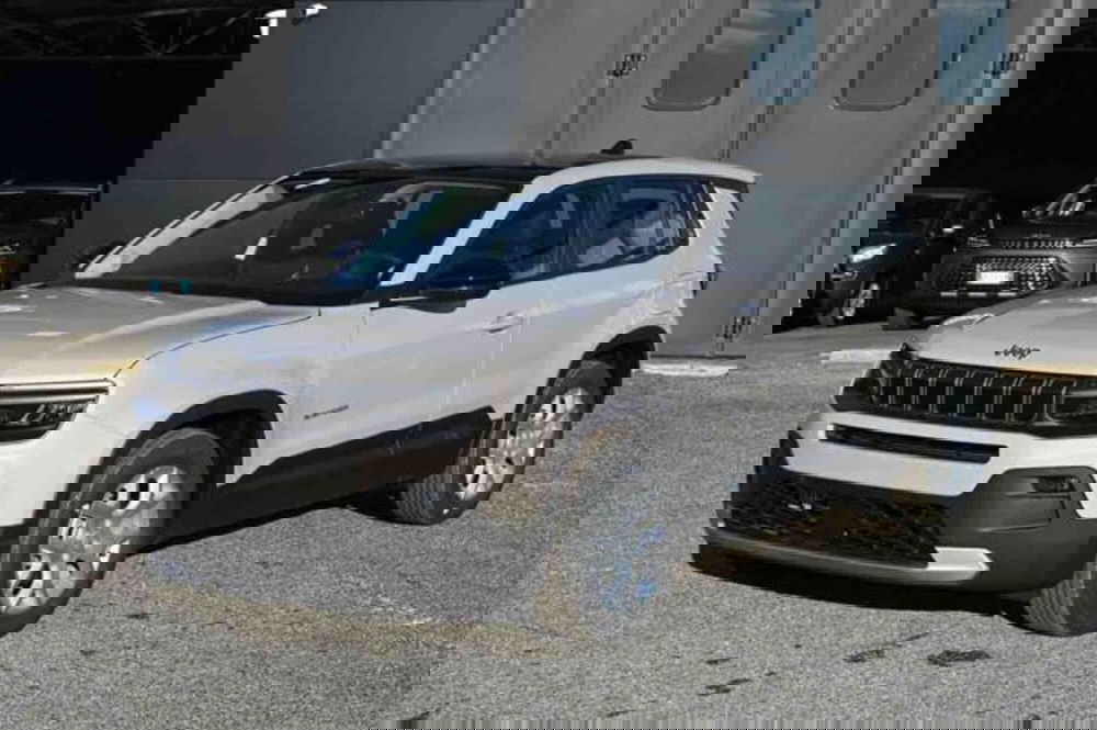 Jeep Avenger nuova a Torino