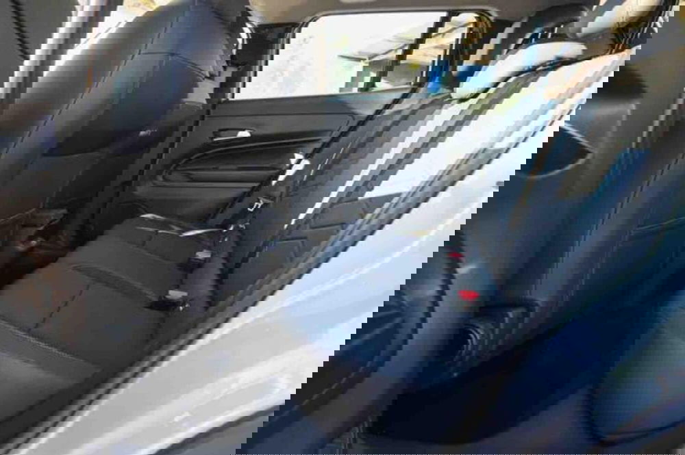 Jeep Avenger nuova a Torino (16)