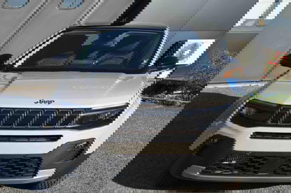 Jeep Avenger nuova a Torino (2)