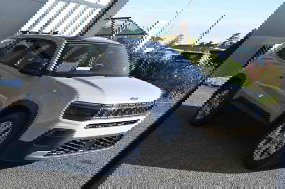 Jeep Avenger nuova a Torino (3)