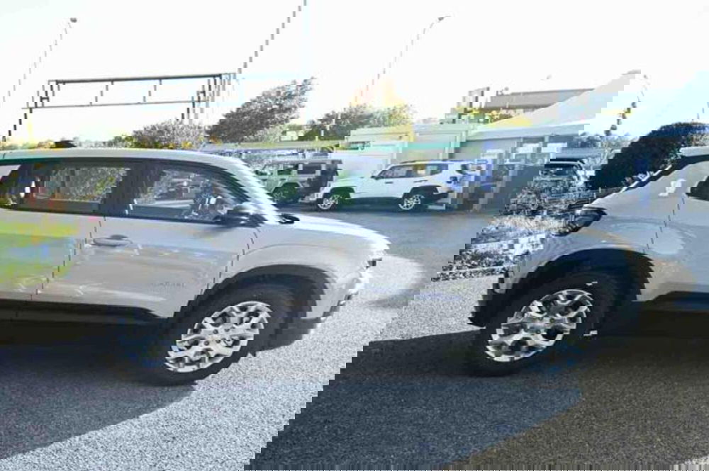 Jeep Avenger nuova a Torino (4)