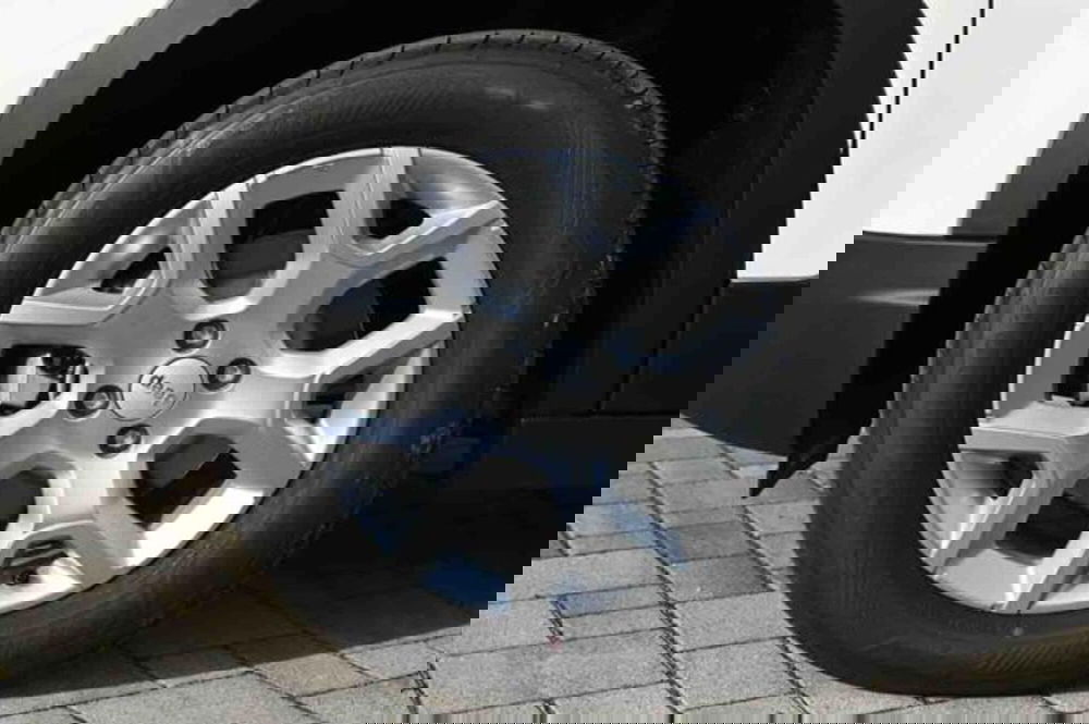 Jeep Avenger nuova a Torino (9)