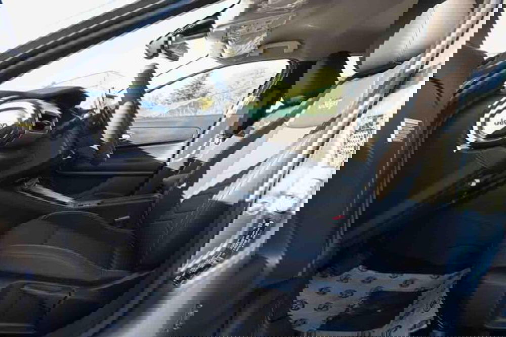 Jeep Avenger nuova a Torino (13)