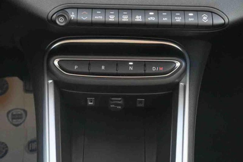 Jeep Avenger nuova a Torino (19)