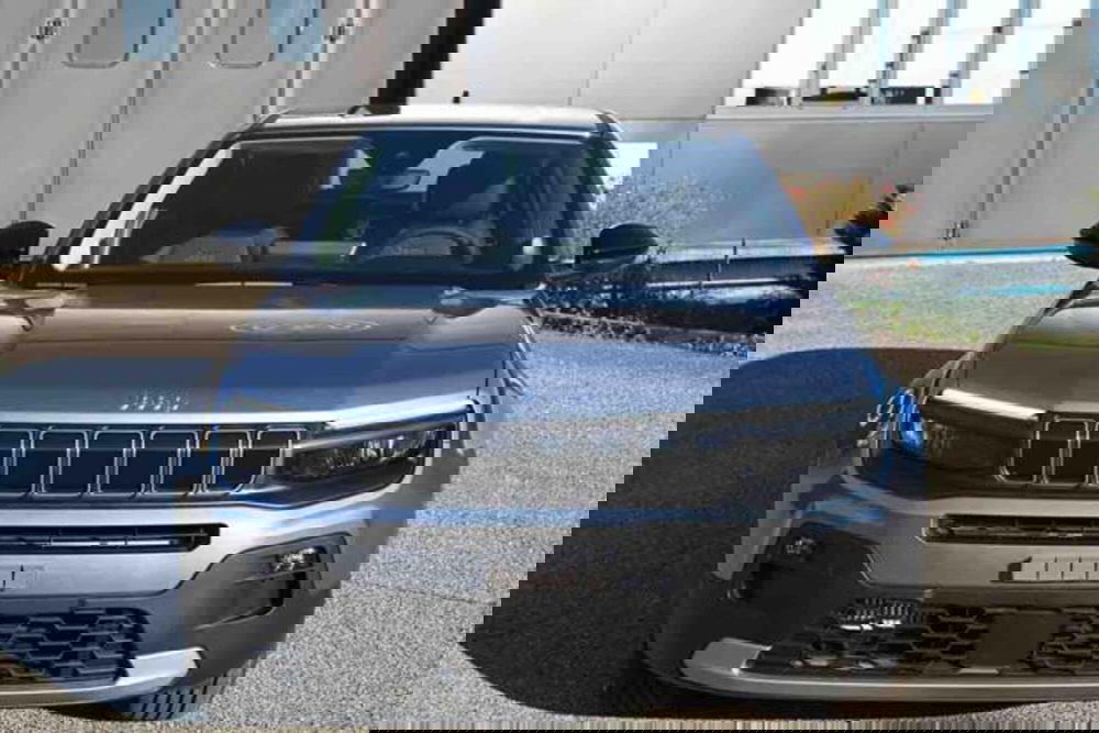 Jeep Avenger nuova a Torino (2)