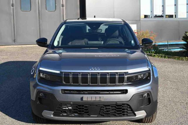 Jeep Avenger nuova a Torino (2)
