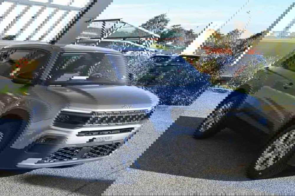 Jeep Avenger nuova a Torino (3)