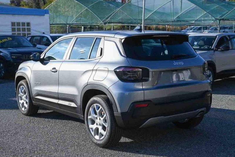 Jeep Avenger nuova a Torino (7)