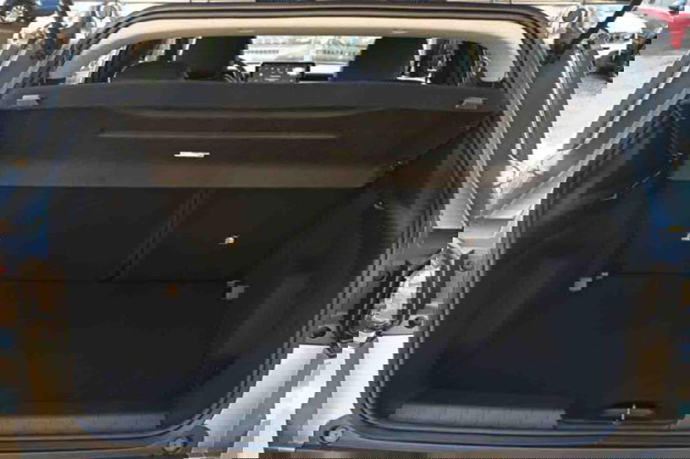 Jeep Avenger nuova a Torino (9)