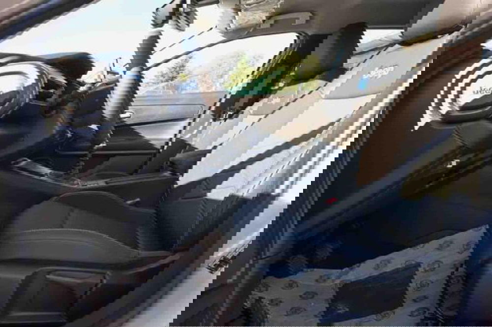 Jeep Avenger nuova a Torino (13)