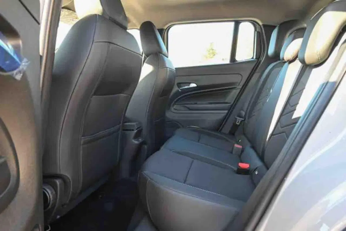 Jeep Avenger nuova a Torino (11)