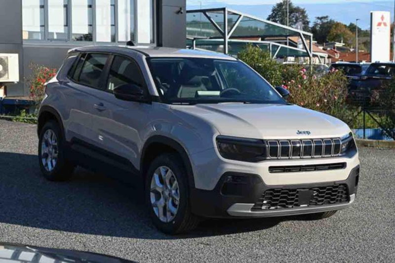 Jeep Avenger nuova a Torino (2)