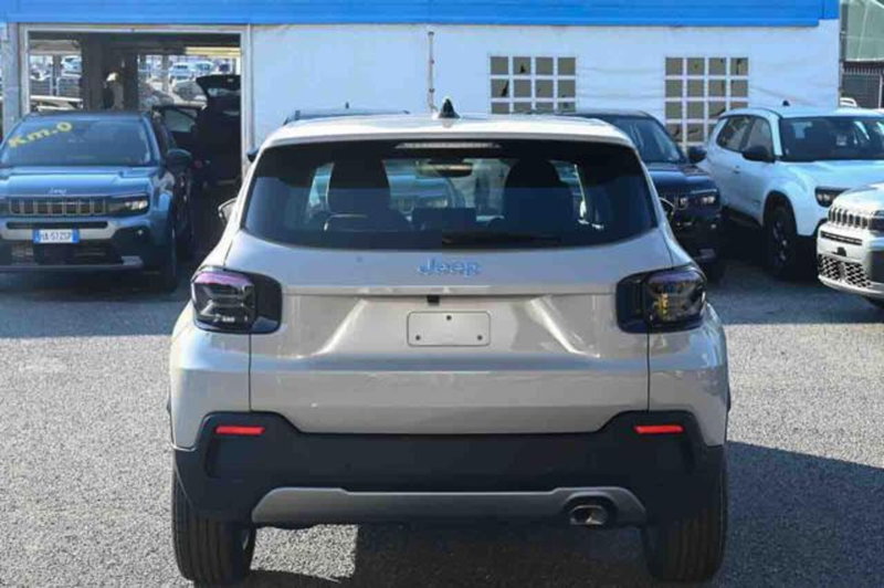 Jeep Avenger nuova a Torino (18)