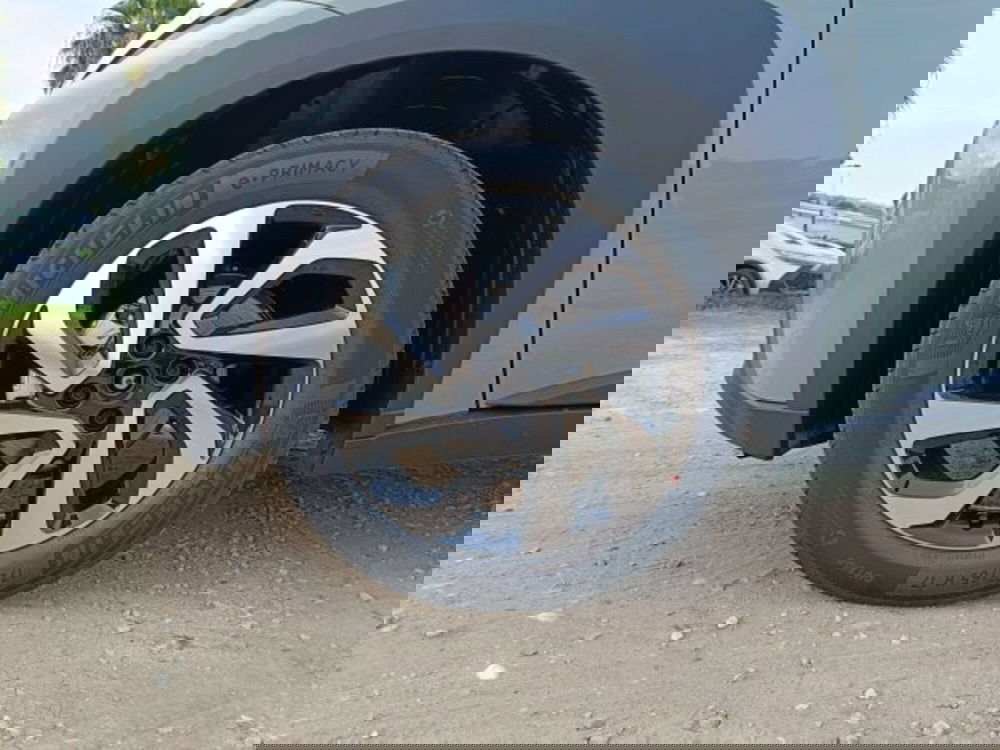 Toyota Aygo X nuova a Teramo (13)