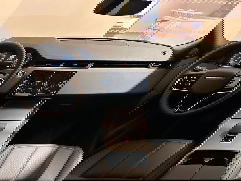 Land Rover Range Rover Evoque nuova a Napoli (4)