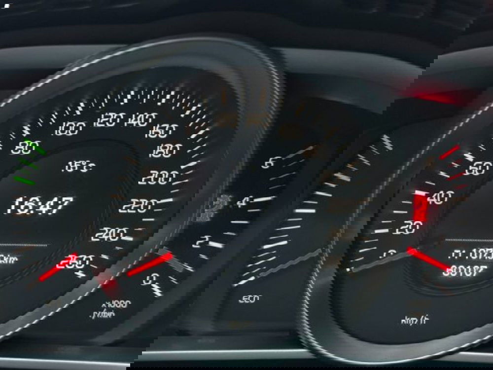 Volvo V40 usata a Lucca (13)