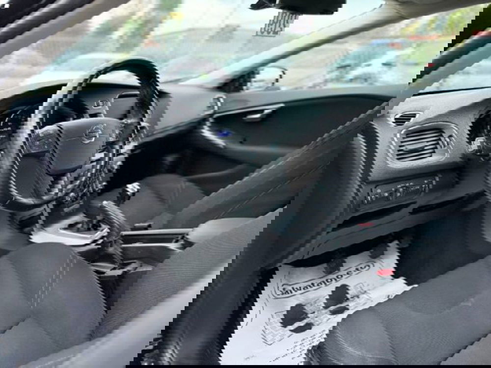 Volvo V40 usata a Lucca (8)