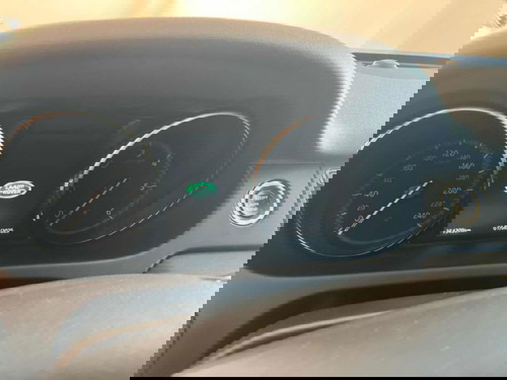 Land Rover Discovery Sport usata a Lucca (8)