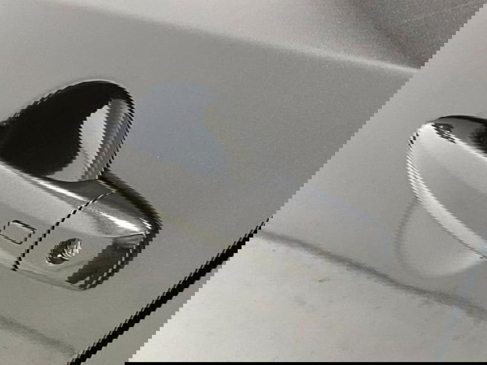 Nissan Qashqai usata a Como (10)