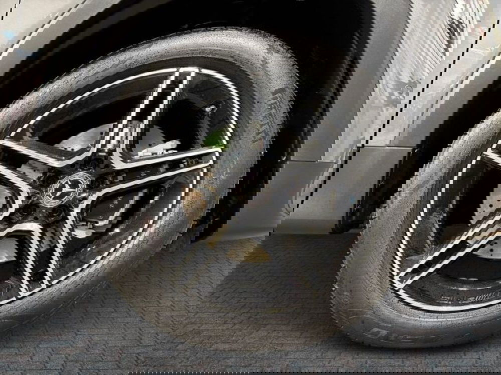 Mercedes-Benz GLB nuova a Bologna (8)