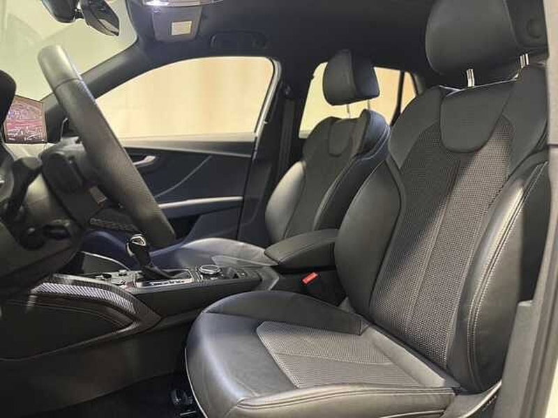 Audi SQ2 usata a Genova (12)