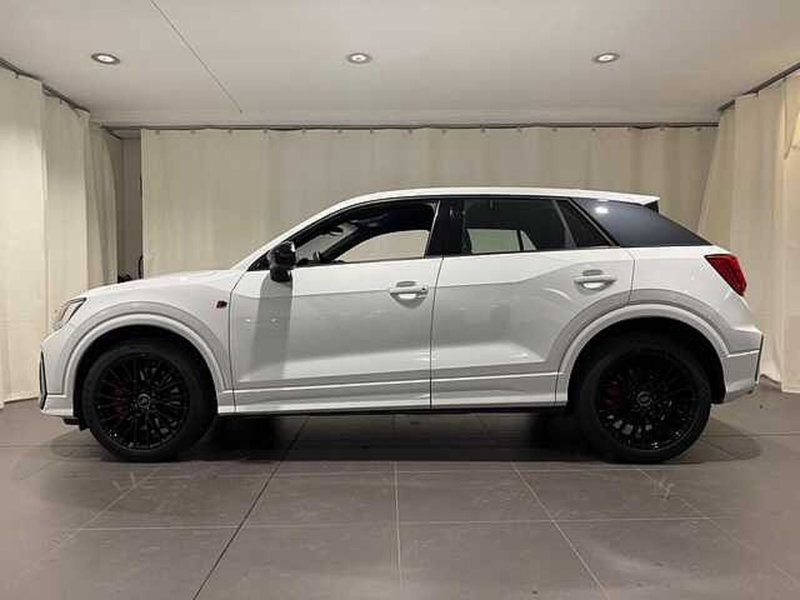 Audi SQ2 usata a Genova (4)