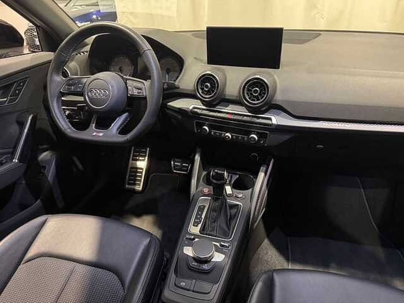 Audi SQ2 usata a Genova (7)