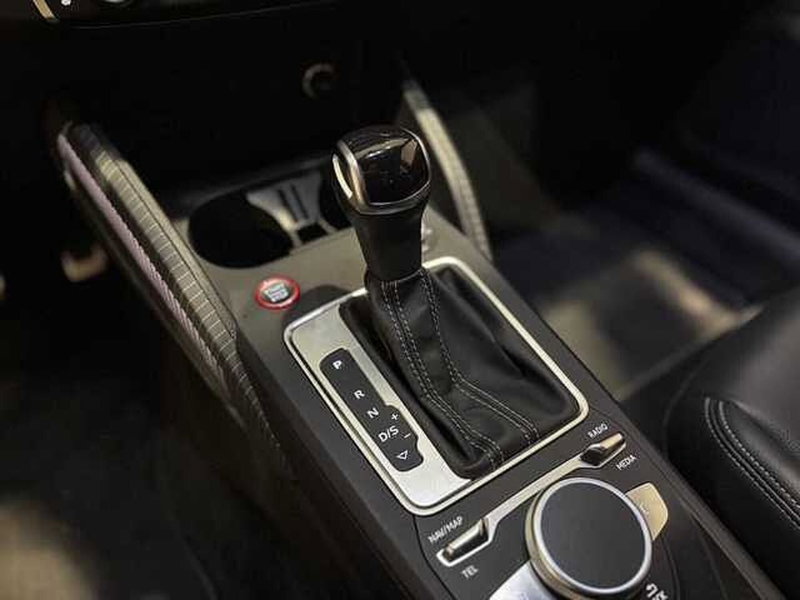 Audi SQ2 usata a Genova (8)