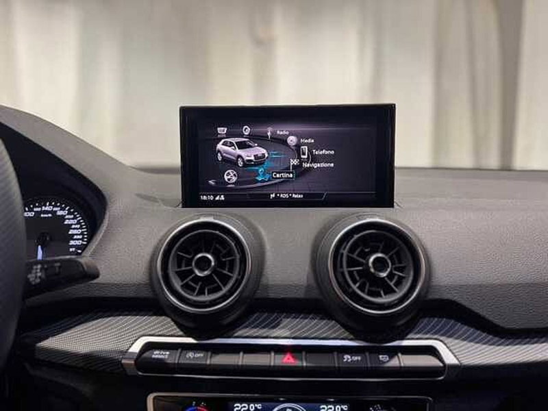 Audi SQ2 usata a Genova (9)