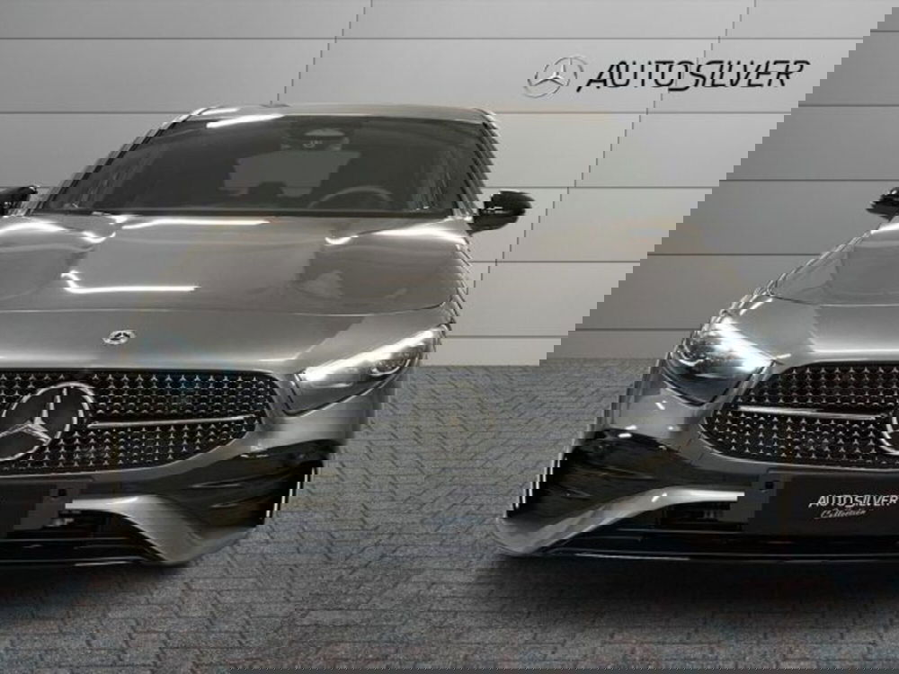 Mercedes-Benz Classe A Sedan nuova a Verona (3)