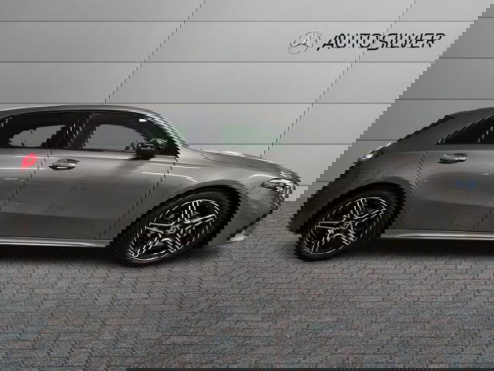 Mercedes-Benz Classe A Sedan nuova a Verona (5)