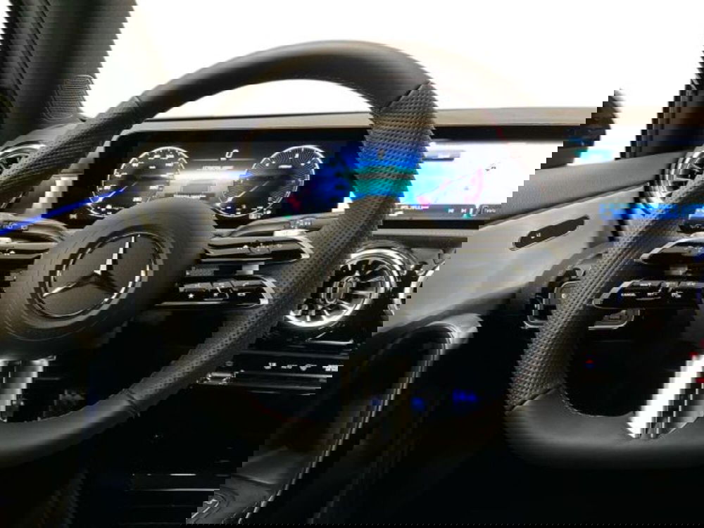 Mercedes-Benz Classe A Sedan nuova a Verona (11)