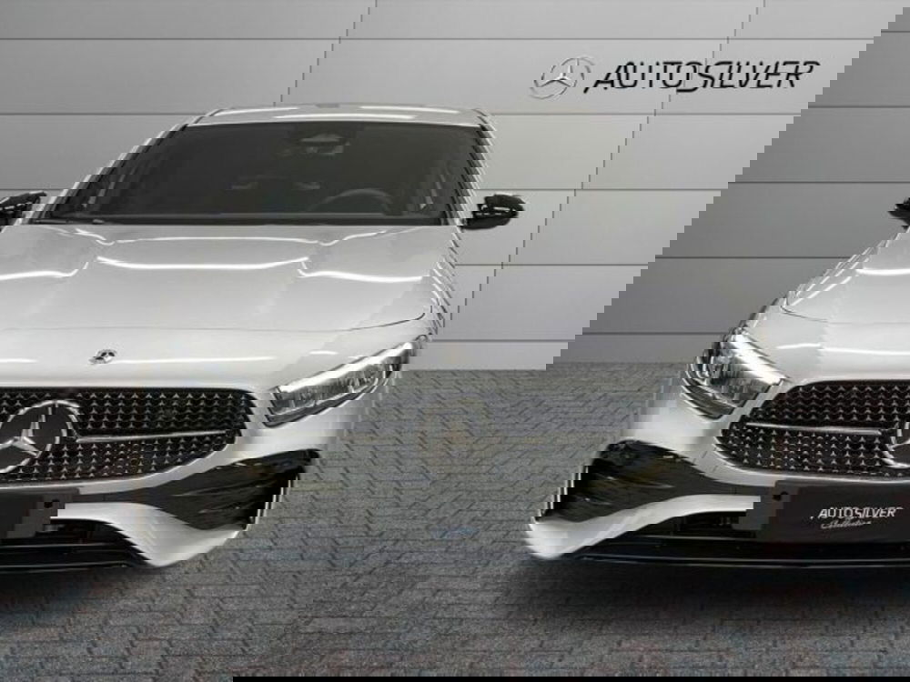 Mercedes-Benz Classe A Sedan nuova a Verona (3)