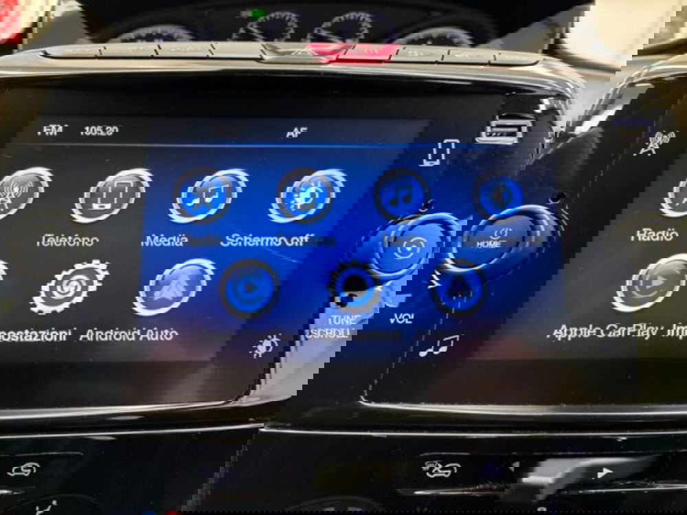 Lancia Ypsilon usata a Ancona (19)