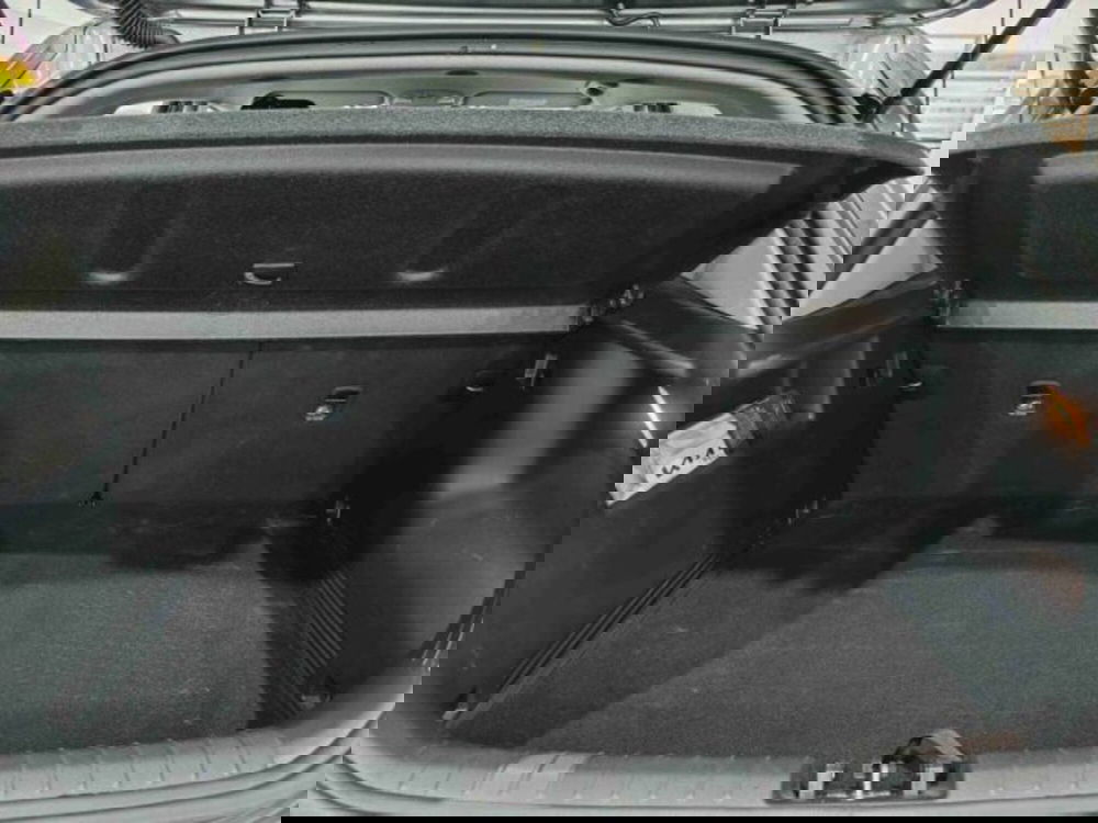 Kia Stonic usata a Catania (12)