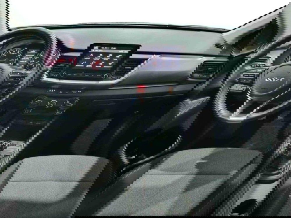 Kia Stonic usata a Catania (7)