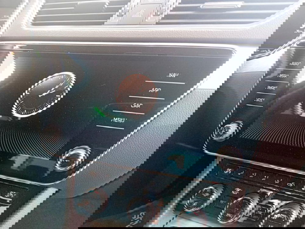 Skoda Superb Station Wagon usata a Piacenza (15)