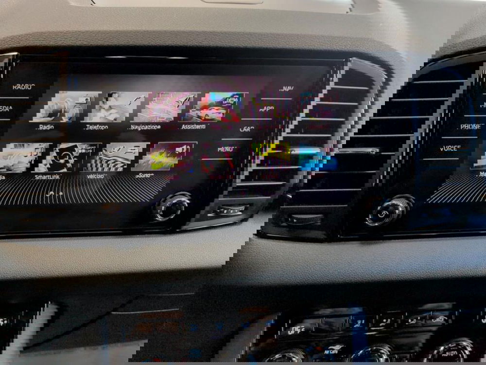 Skoda Karoq usata a Piacenza (11)