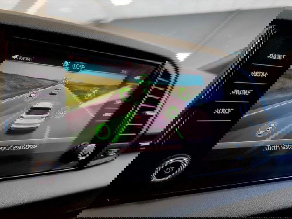 Skoda Karoq usata a Piacenza (13)