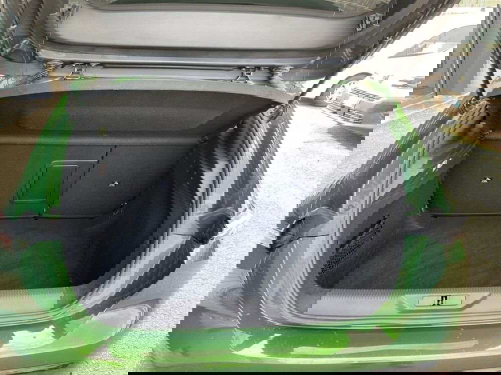 Peugeot 308 SW usata a Torino (8)