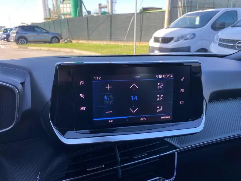 Peugeot 2008 usata a Torino (12)