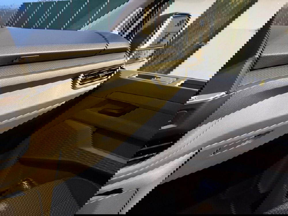 Volkswagen Veicoli Commerciali Transporter Furgone nuova a Ravenna (14)